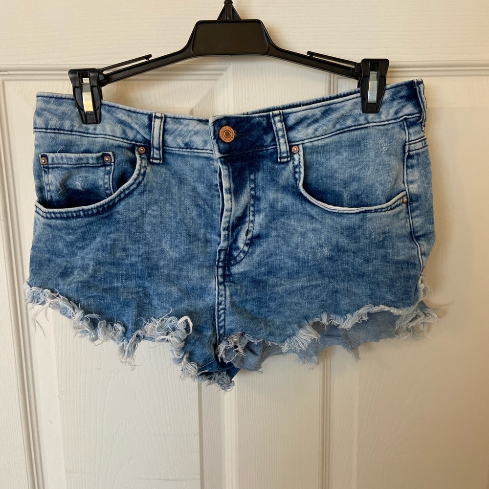Acid wash shorts